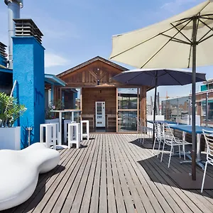 Otel Acta Azul